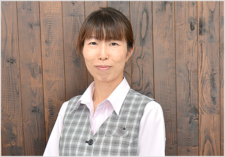 新スタッフ紹介 小島恵美