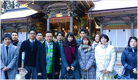 新年あけましておめでとうございます。