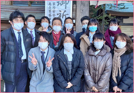 新年あけましておめでとうございます。